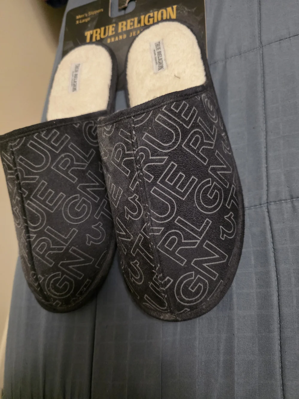 True Religion Black Logo-Print Plush Slip-Ons